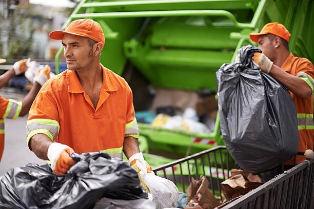 Best Garage Cleanout  in Callaway, FL